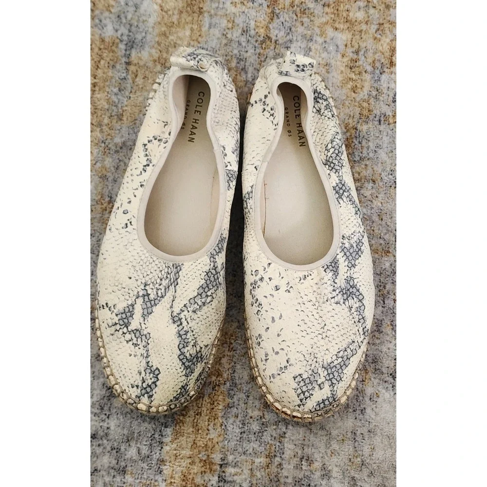 Cole Haan Women's Grand.Os Cloudfeel Espadrille Ivory Grey Snakeskin Size 9.5 B